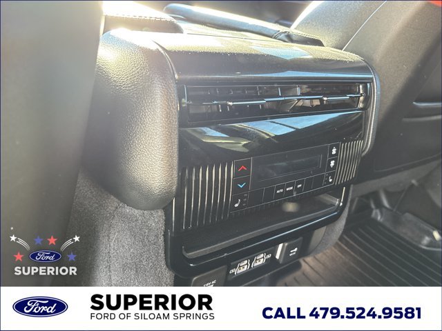 Used 2022 Jeep Wagoneer Series I w/ Convenience Group I AWD/4WD image 17