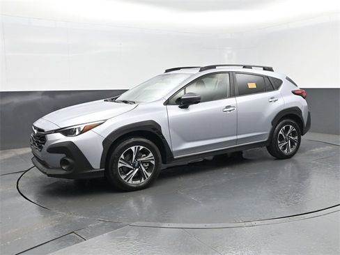 Used 2024 Subaru Crosstrek 2.0i Premium image 1