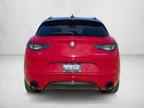 Used 2025 Alfa Romeo Stelvio Tributo Italiano w/ Driving Assist Package image 7