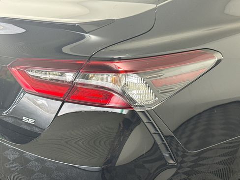 Used 2023 Toyota Camry SE FWD image 33