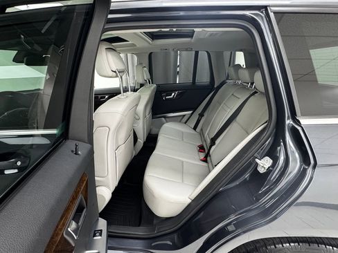Used 2015 Mercedes-Benz GLK 350 4MATIC image 12