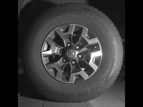 Used 2020 Toyota Tacoma TRD Off-Road AWD/4WD image 12