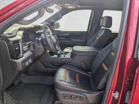 Used 2024 GMC Sierra 1500 AT4 w/ Technology Package AWD/4WD image 15