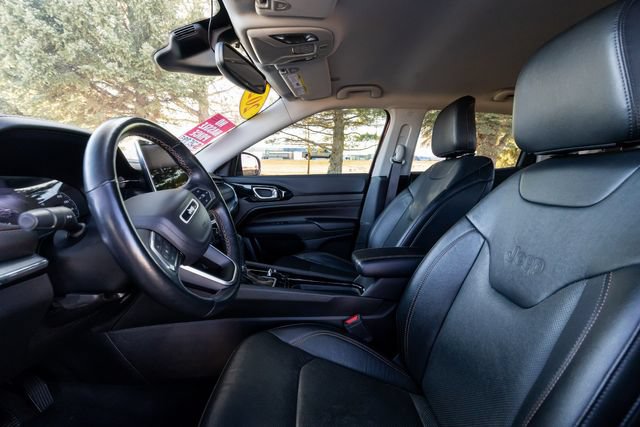 Used 2022 Jeep Compass Limited AWD/4WD image 13