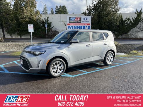 Used 2023 Kia Soul LX w/ Option Group 015 image 1