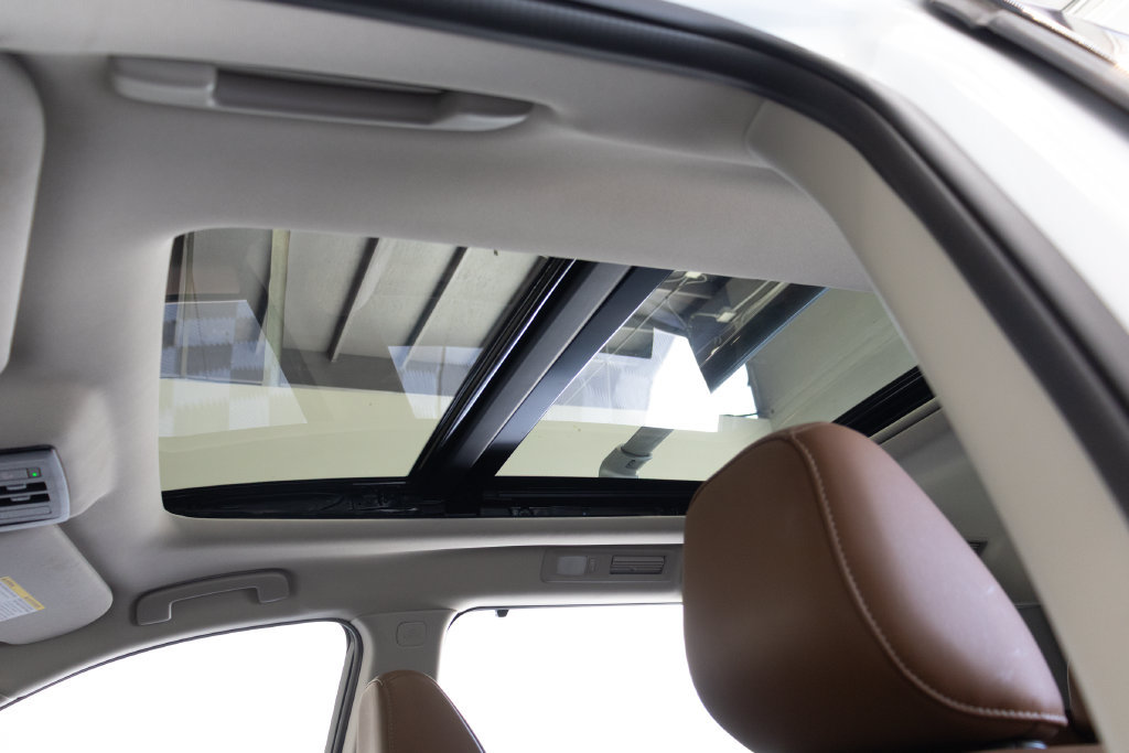 Used 2025 Nissan Pathfinder Platinum w/ Cargo Package FWD image 38