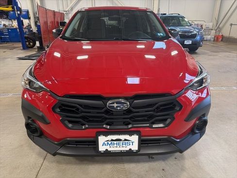 Used 2024 Subaru Crosstrek 2.0i AWD/4WD image 2
