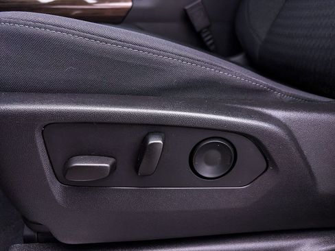 Used 2023 Chevrolet Silverado 1500 LT Trail Boss image 19