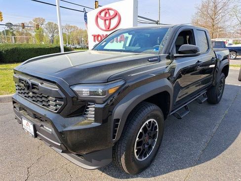 New 2026 Toyota Tacoma TRD Off-Road image 2
