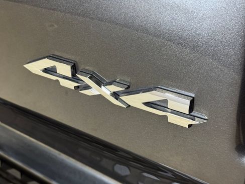 Used 2022 RAM 1500 Lone Star AWD/4WD image 33