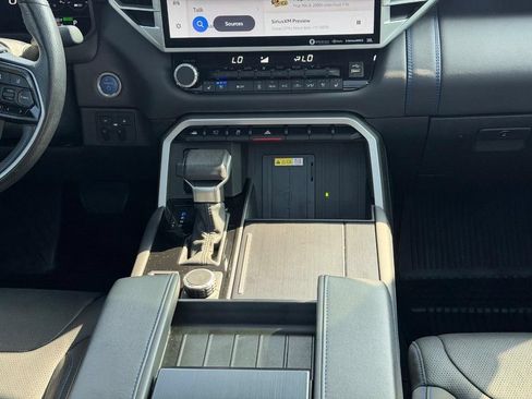 Used 2023 Toyota Tundra Platinum AWD/4WD image 15