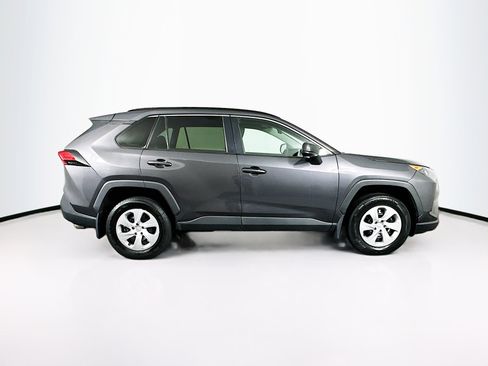 Used 2020 Toyota RAV4 LE FWD image 10
