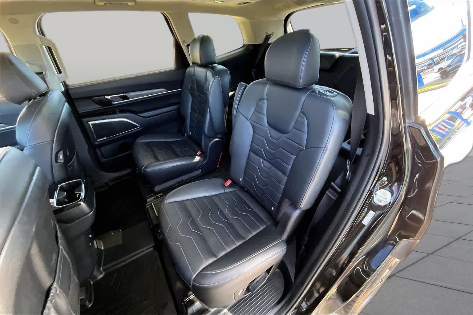 Used 2021 Kia Telluride SX w/ SX Prestige Package AWD/4WD image 21