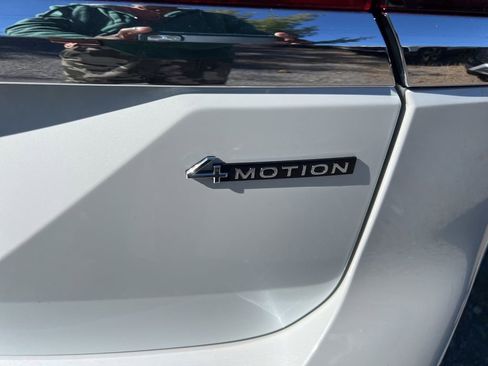 New 2026 Volkswagen Atlas SE image 8