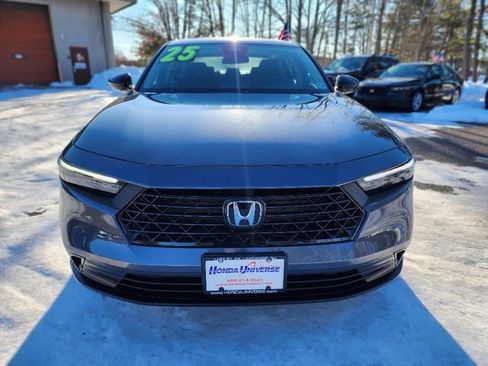 Used 2025 Honda Accord SE image 8