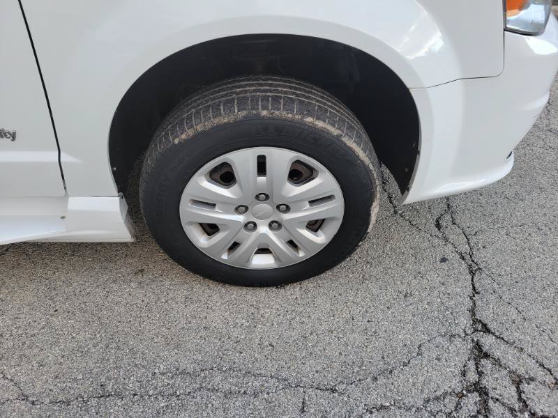 Used 2019 Dodge Grand Caravan SE w/ Power Convenience Group I FWD image 34