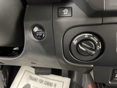 New 2026 Nissan Frontier PRO-4X w/ Tow Package AWD/4WD image 28