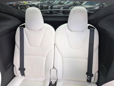 Used 2022 Tesla Model X Plaid AWD/4WD image 16