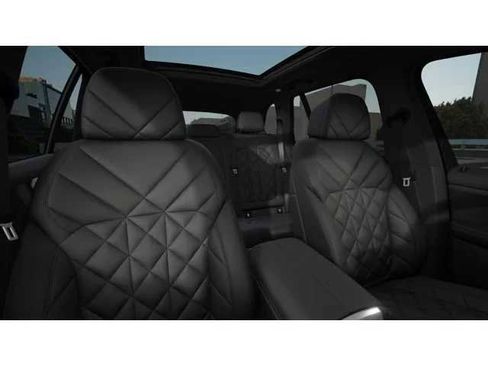 New 2026 BMW X5 sDrive40i w/ M Sport Package RWD image 11