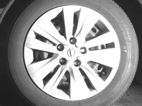Used 2025 Nissan Sentra S FWD image 12