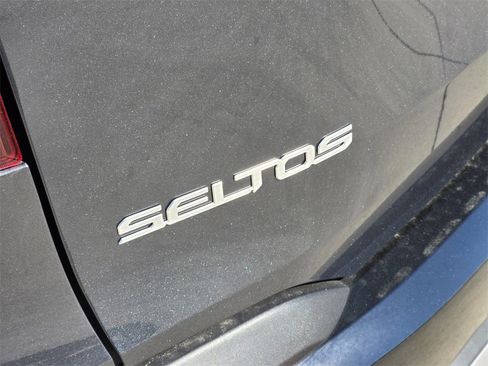 New 2026 Kia Seltos EX w/ EX Sunroof Package image 7