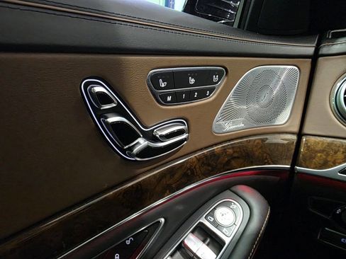 Used 2014 Mercedes-Benz S 63 AMG 4MATIC Sedan w/ Rear Seat Package image 78