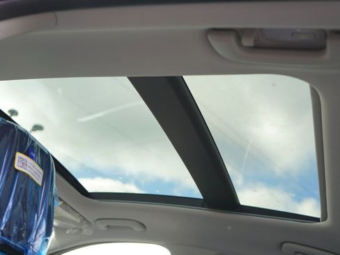 New 2025 Hyundai Sonata Limited image 19