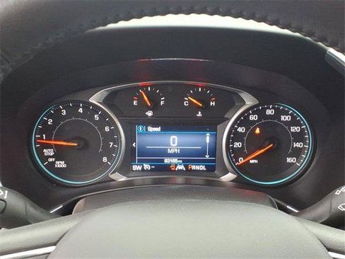 Used 2020 Chevrolet Equinox LT image 18