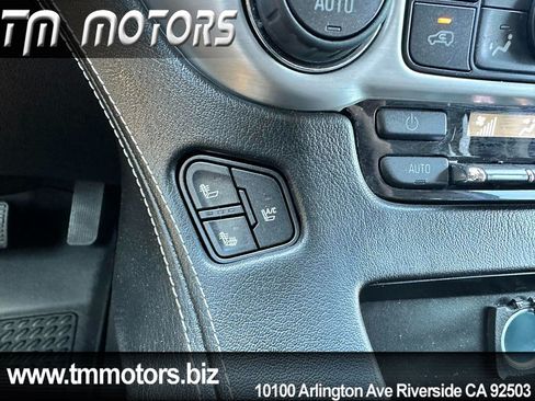 Used 2015 GMC Yukon XL SLT w/ Open Road Package RWD image 14
