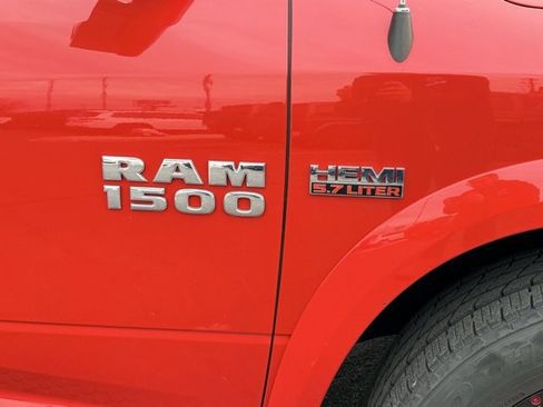 Used 2015 RAM 1500 Laramie w/ Convenience Group image 4