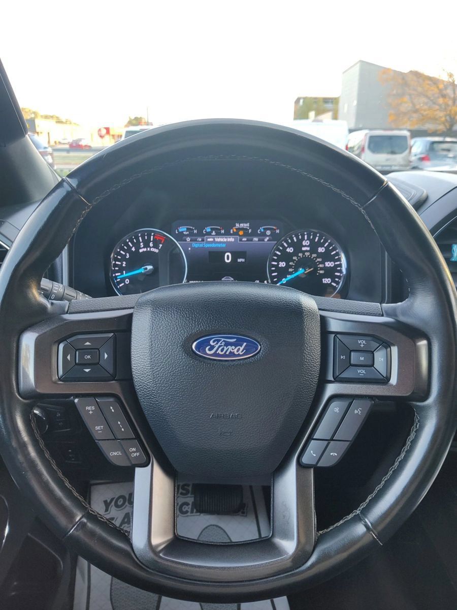 Used 2021 Ford Expedition Limited AWD/4WD image 37