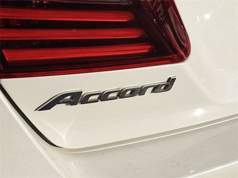 Used 2016 Honda Accord EX-L image 7