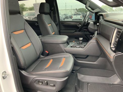 Used 2023 GMC Sierra 1500 AT4 w/ AT4 Premium Package AWD/4WD image 63