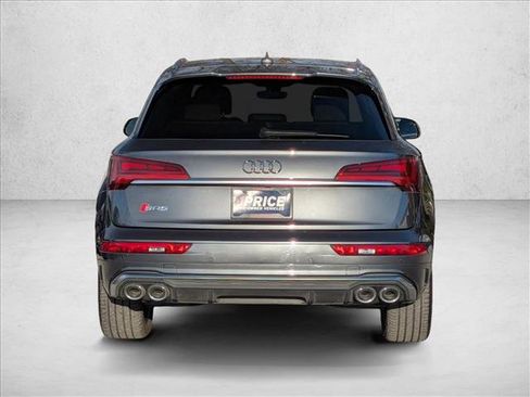 Used 2022 Audi SQ5 Premium image 7