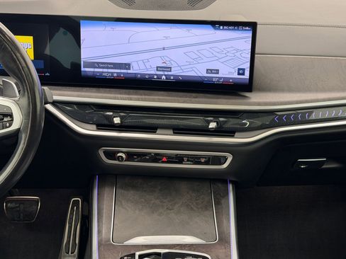 Certified 2024 BMW X5 xDrive40i w/ M Sport Package image 28