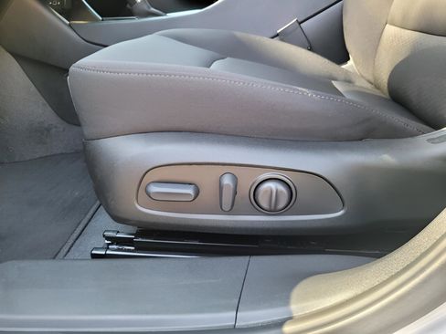 New 2025 Chevrolet Malibu LT w/ Sport Edition image 15