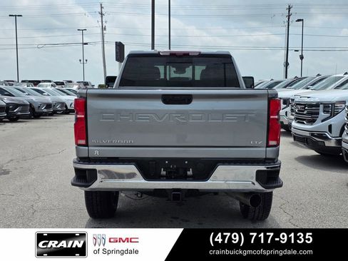 Used 2025 Chevrolet Silverado 2500 LTZ w/ LTZ Convenience Package AWD/4WD image 6