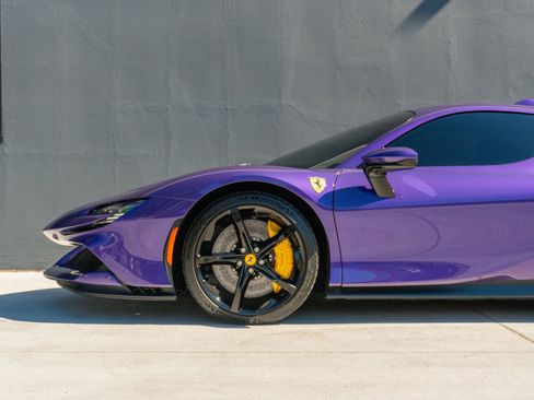 Used 2022 Ferrari SF90 Stradale image 15