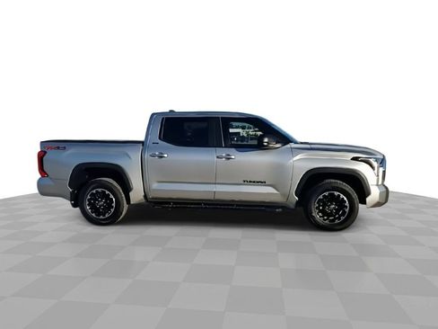 Used 2025 Toyota Tundra SR5 image 9