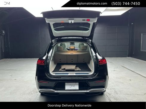 Used 2023 Mercedes-Benz EQS 580 4MATIC SUV image 44