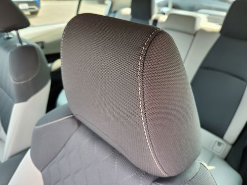 Used 2022 Toyota Corolla LE FWD image 11
