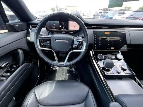 Used 2023 Land Rover Range Rover Sport SE AWD/4WD image 7