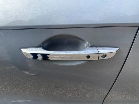 Used 2019 Honda Odyssey EX-L image 10