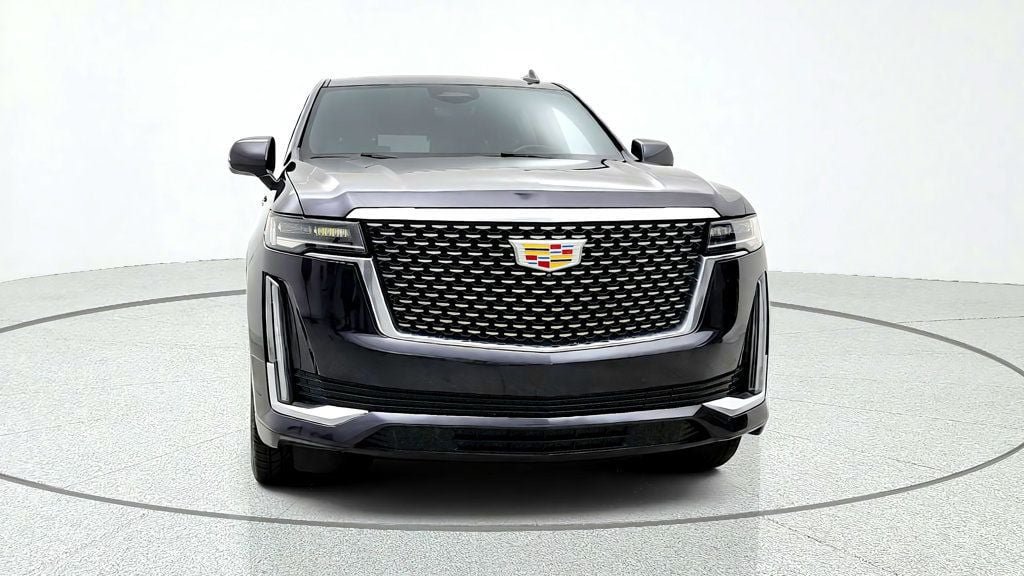Used 2022 Cadillac Escalade Premium Luxury w/ Performance Package AWD/4WD image 2