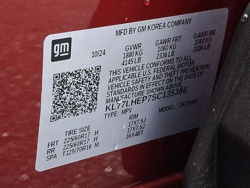 Used 2025 Chevrolet Trax LT w/ LT Convenience Package FWD image 21