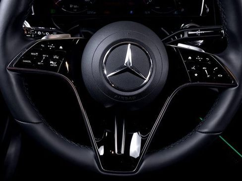 Used 2024 Mercedes-Benz E 450 4MATIC All-Terrain Wagon image 38