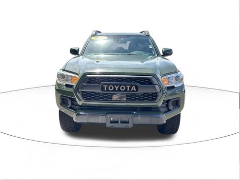 Used 2022 Toyota Tacoma SR5 w/ Trail Edition AWD/4WD image 8