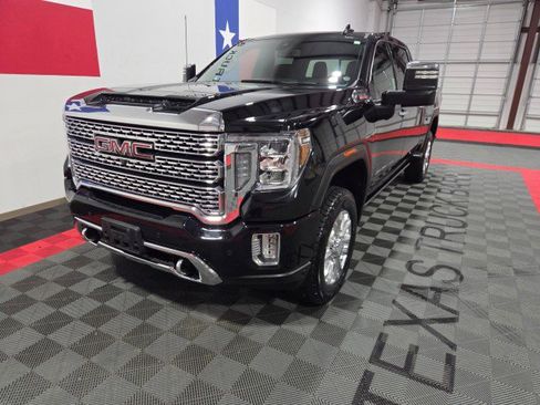 Used 2022 GMC Sierra 2500 Denali image 3