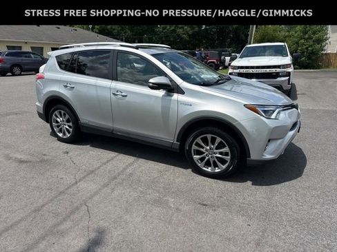 Used 2016 Toyota RAV4 Limited w/ Advanced Technology Package image 2
