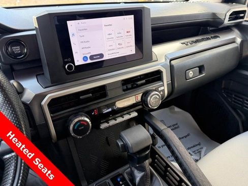 Used 2025 Toyota Tacoma SR5 AWD/4WD image 25